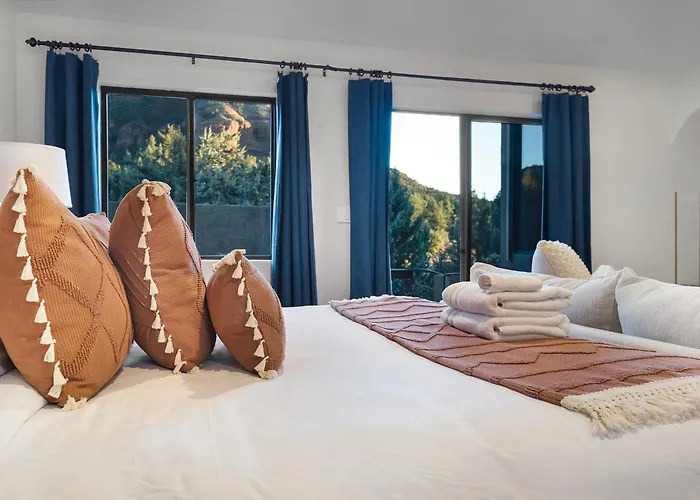 Mammoth Rock Lodge-new Family Remodeled 2 Hot Tubs & Game Hébergement de vacances