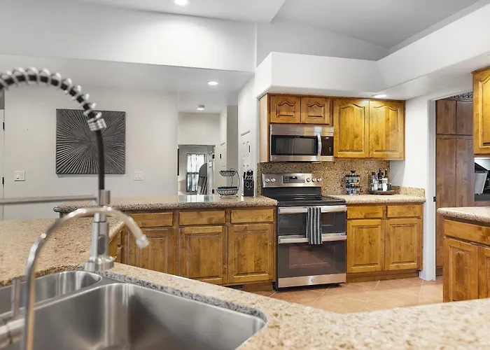 Hébergement de vacances Mammoth Rock Lodge-new Family Remodeled 2 Hot Tubs & Game Sedona